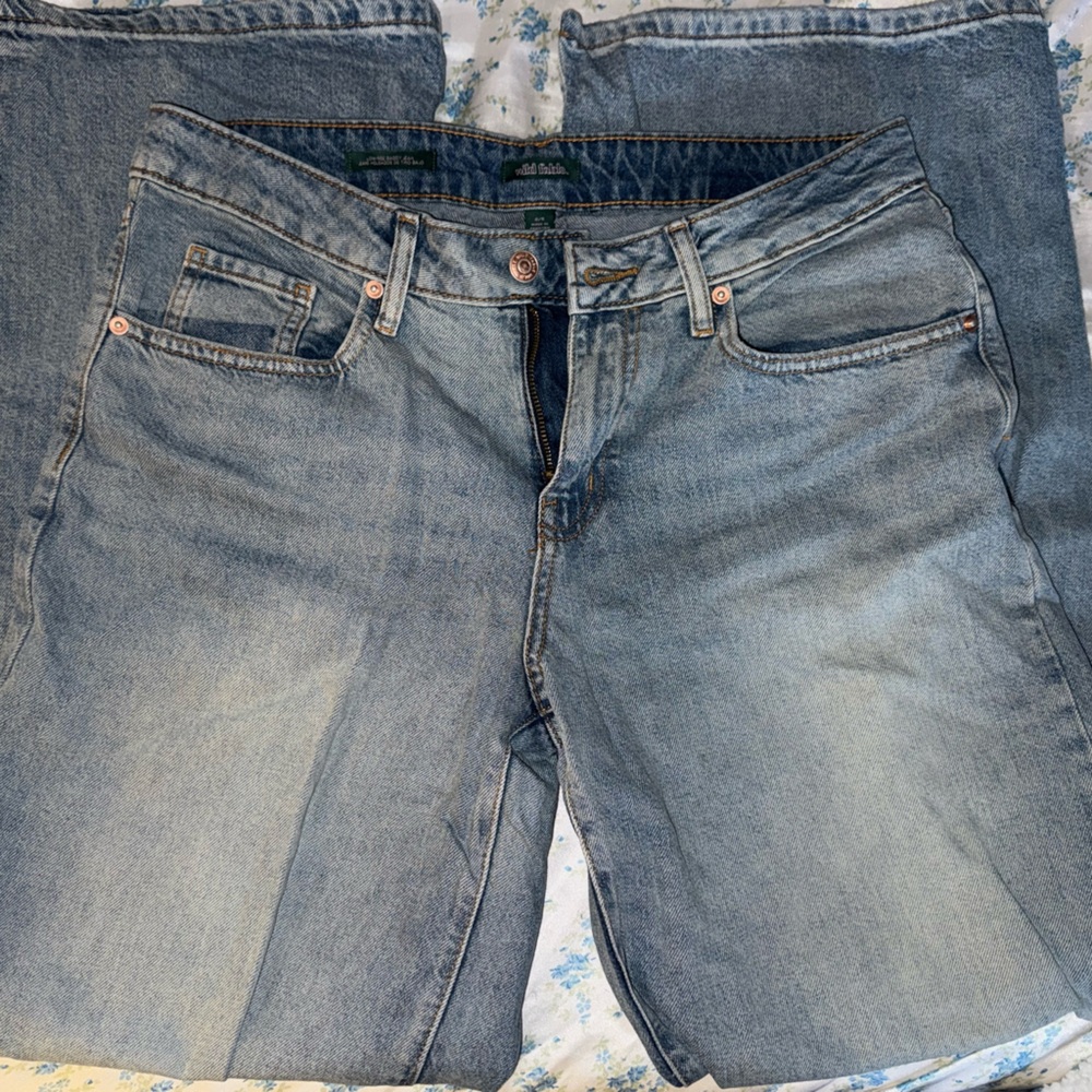 Wild Fable Light Blue Straight Leg Jeans